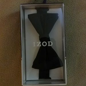 IZOD bowtie